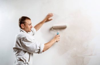 worker-painting-wall-with-roller-white-color (1) worker-painting-wall-with-roller-white-color (1)